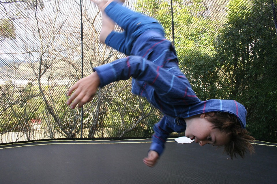 Trampolin nedgravning